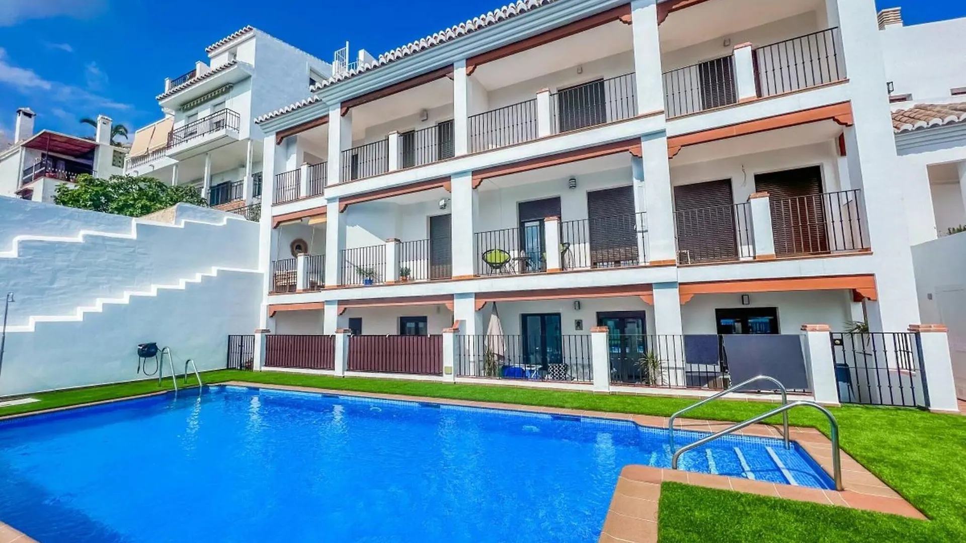 Cd-1957 Modern 2 Bed Apartment With Pool Frigiliana 0*,  Spain