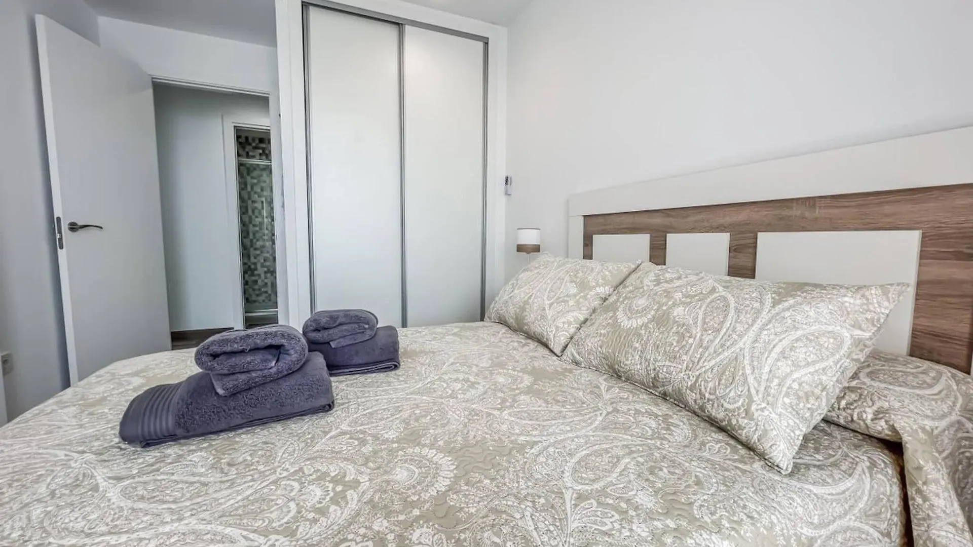 Cd-1957 Modern 2 Bed Apartment With Pool Frigiliana 0*,  Spain